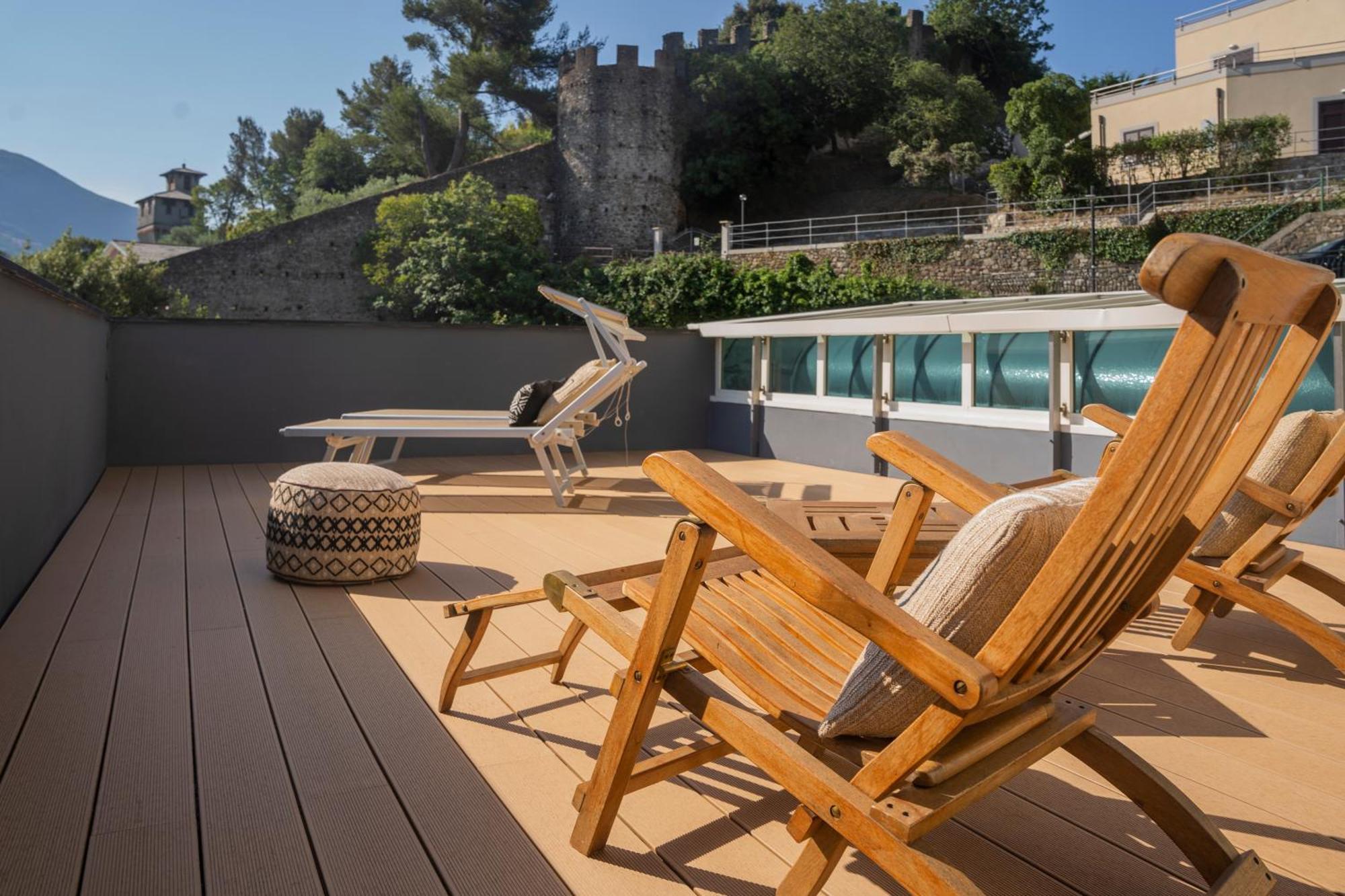 Hotel Villa Edera & La Torretta 모네글리아 외부 사진