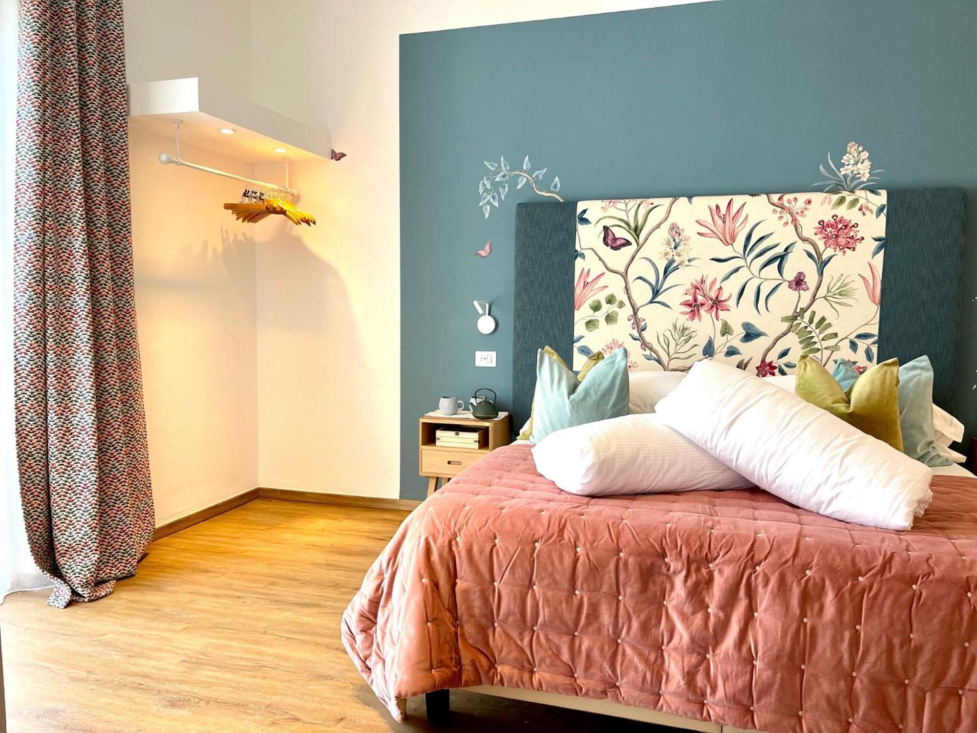 Hotel Villa Edera & La Torretta 모네글리아 외부 사진