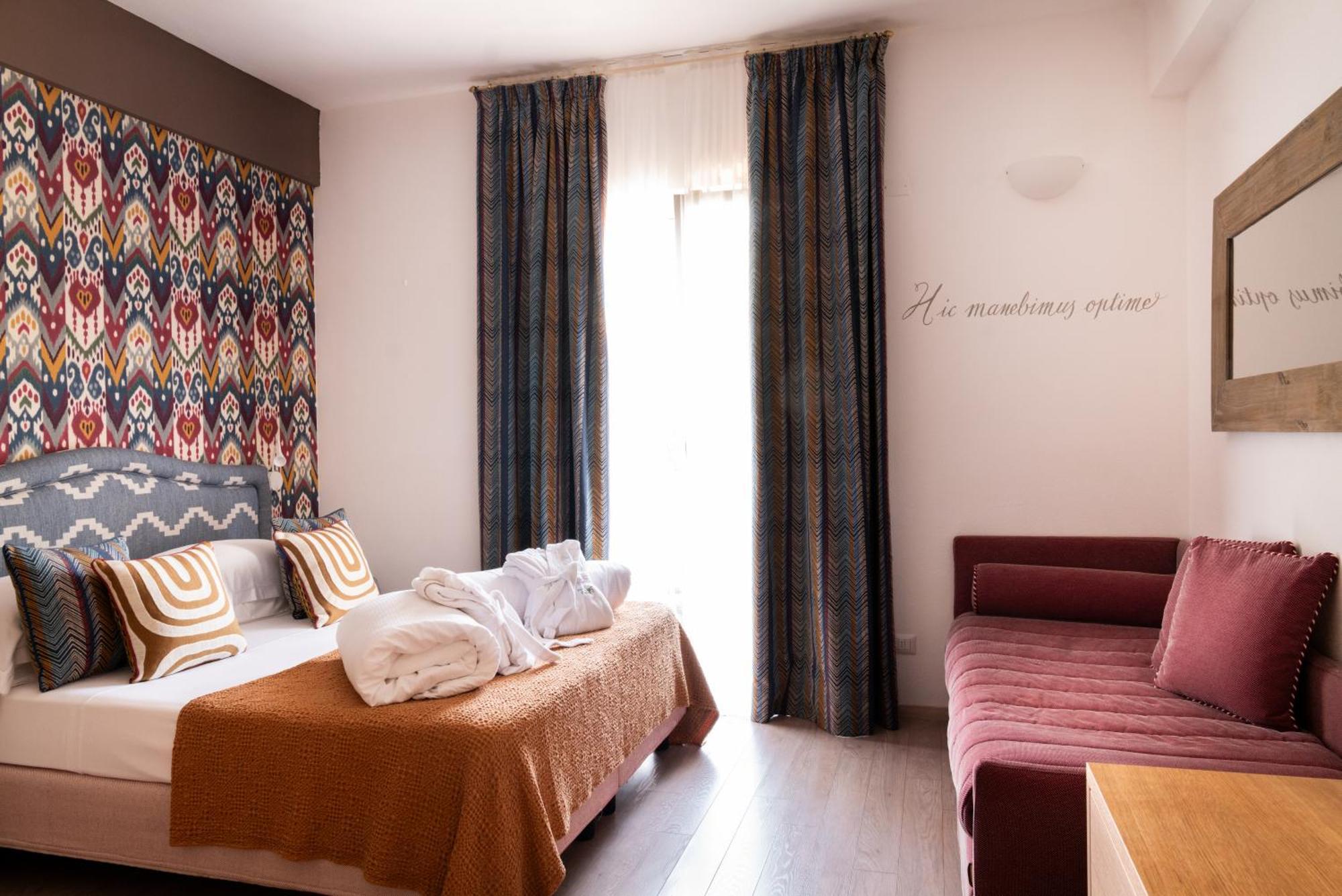 Hotel Villa Edera & La Torretta 모네글리아 외부 사진