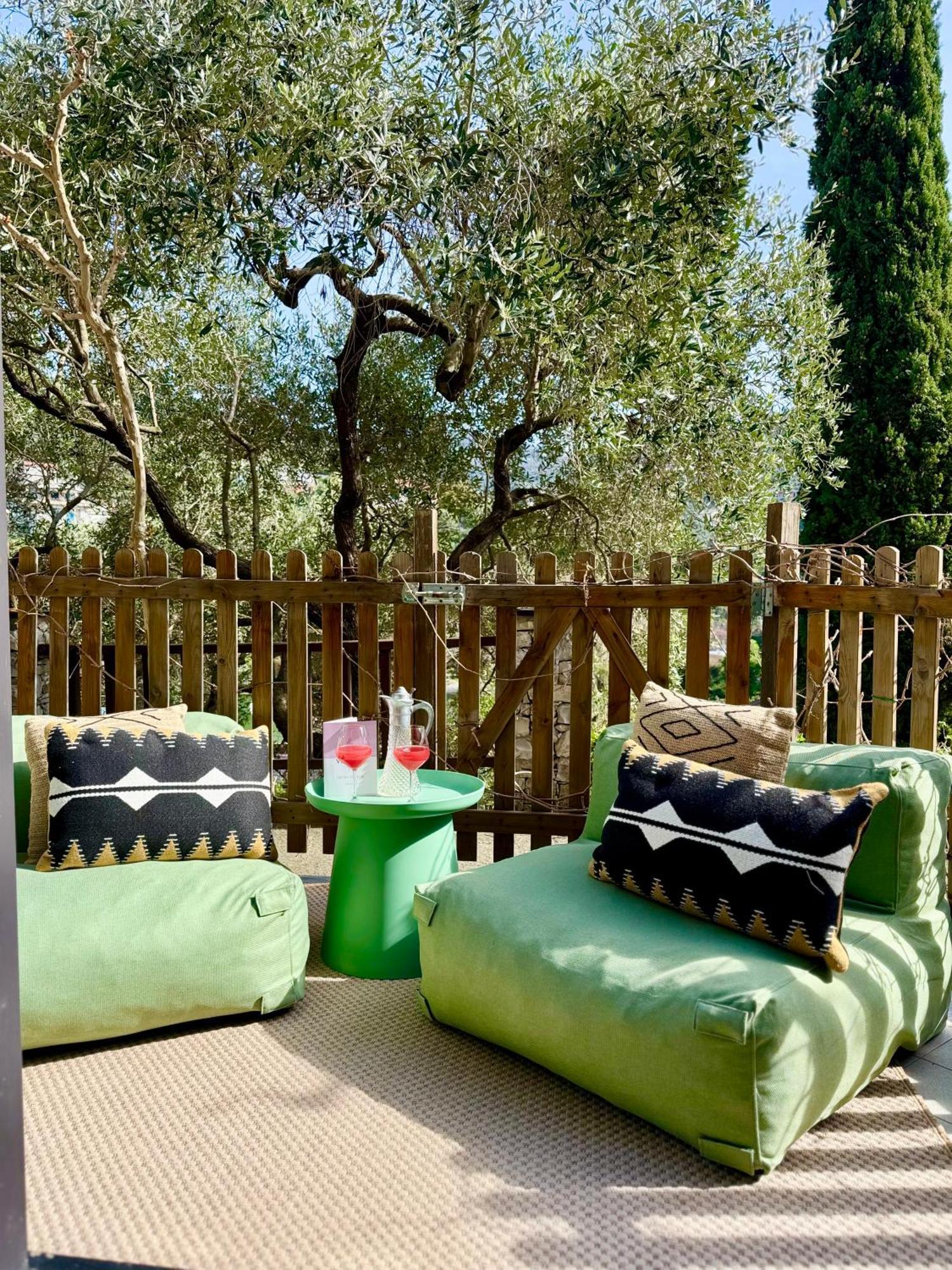 Hotel Villa Edera & La Torretta 모네글리아 외부 사진