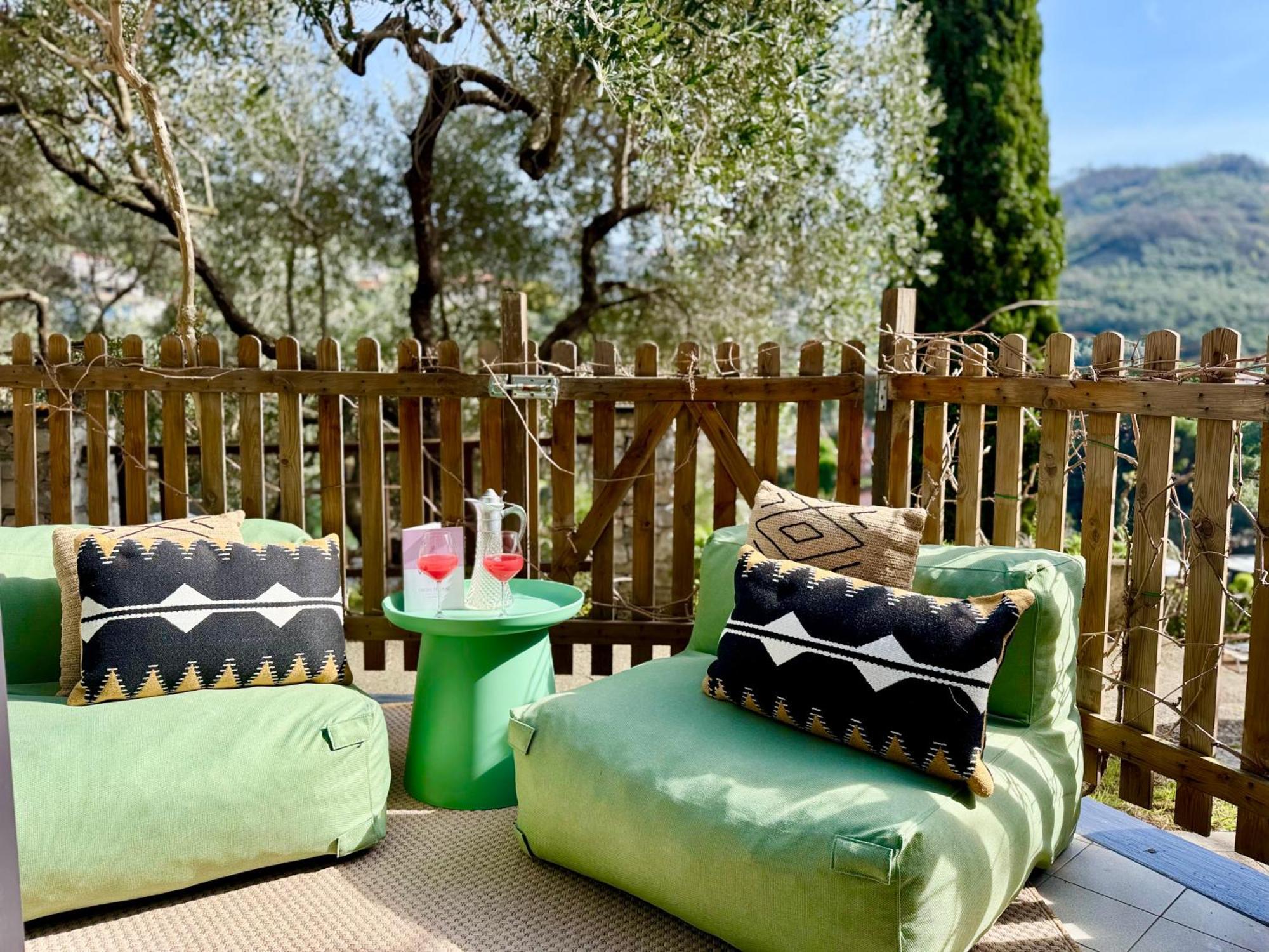 Hotel Villa Edera & La Torretta 모네글리아 외부 사진